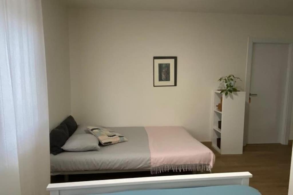 La Casa Del Arbol Apartment กอร์คูบิญอน ภายนอก รูปภาพ